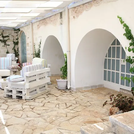 Tenuta Mazzetta *